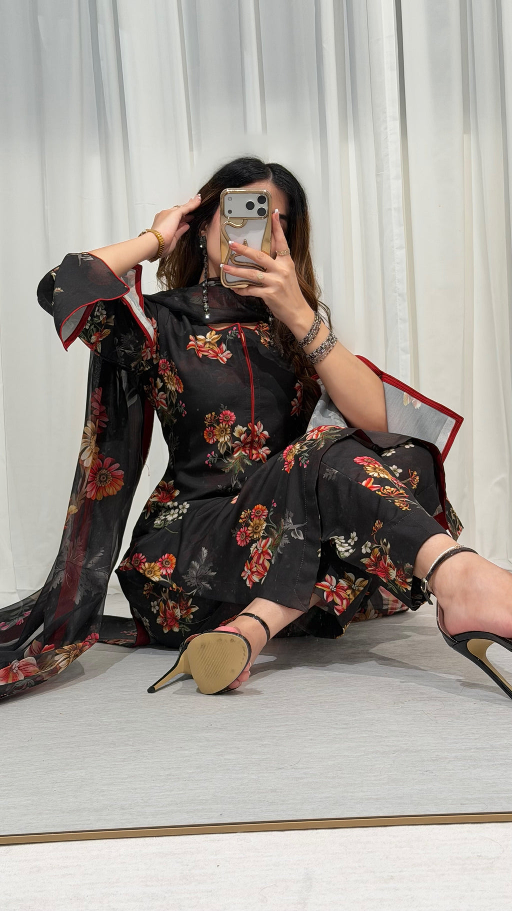 DIGITAL PRINTED SWISS LAWN 3pcs (Black Rose Charm)