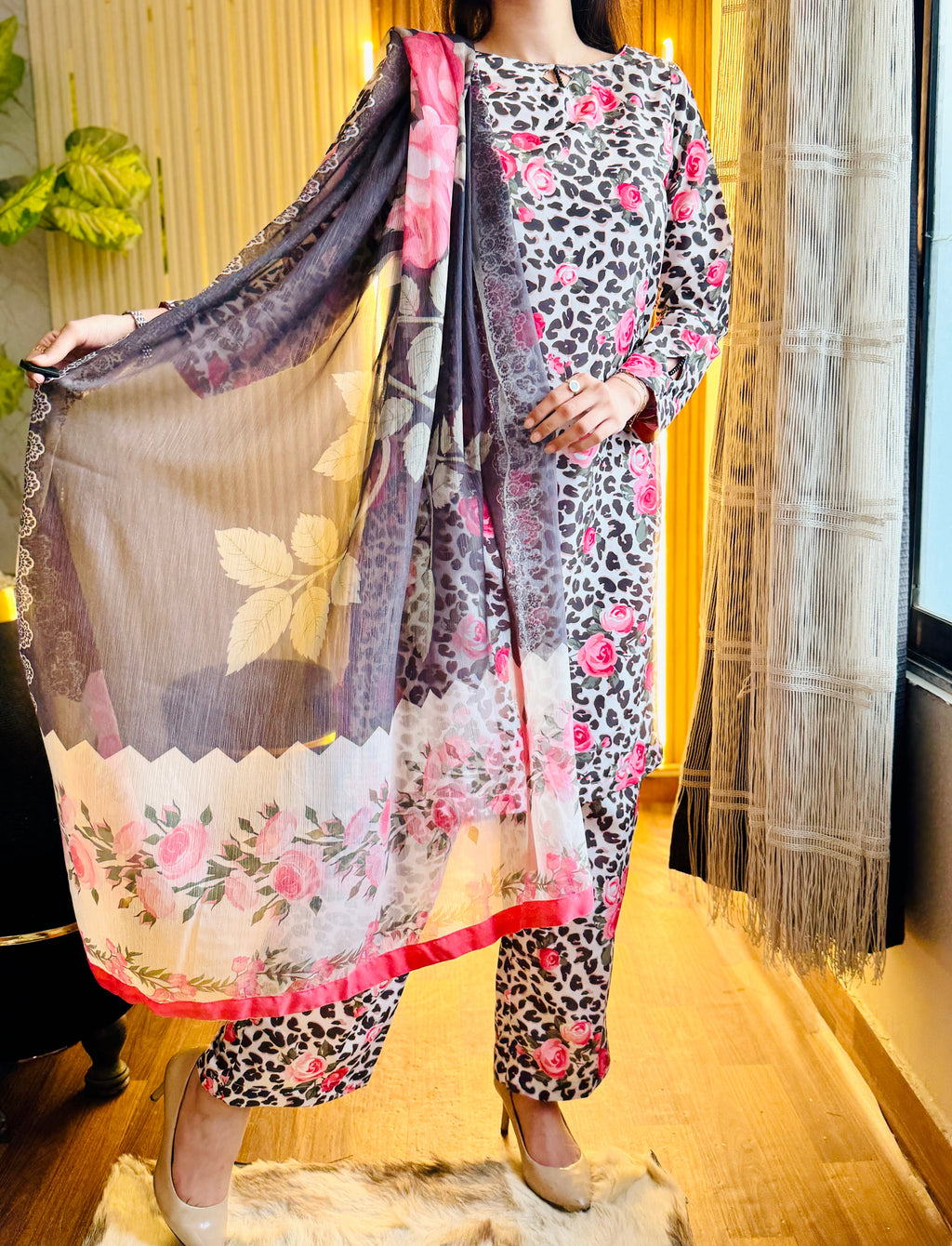 DIGITAL PRINTED SWISS LAWN 3pcs (CHEETAH)