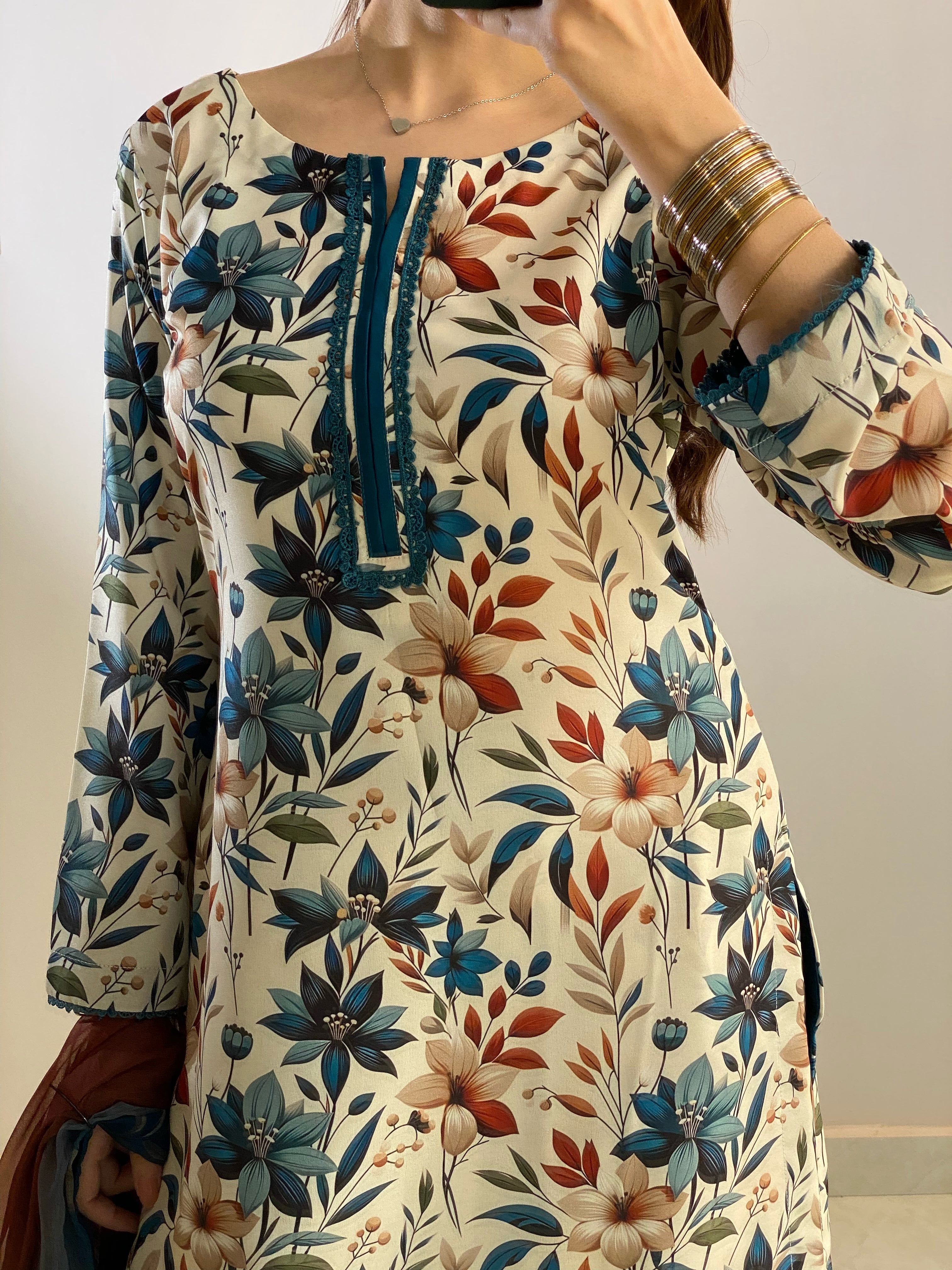 DIGITAL PRINTED SWISS LAWN 3pcs (Soft Blossom)