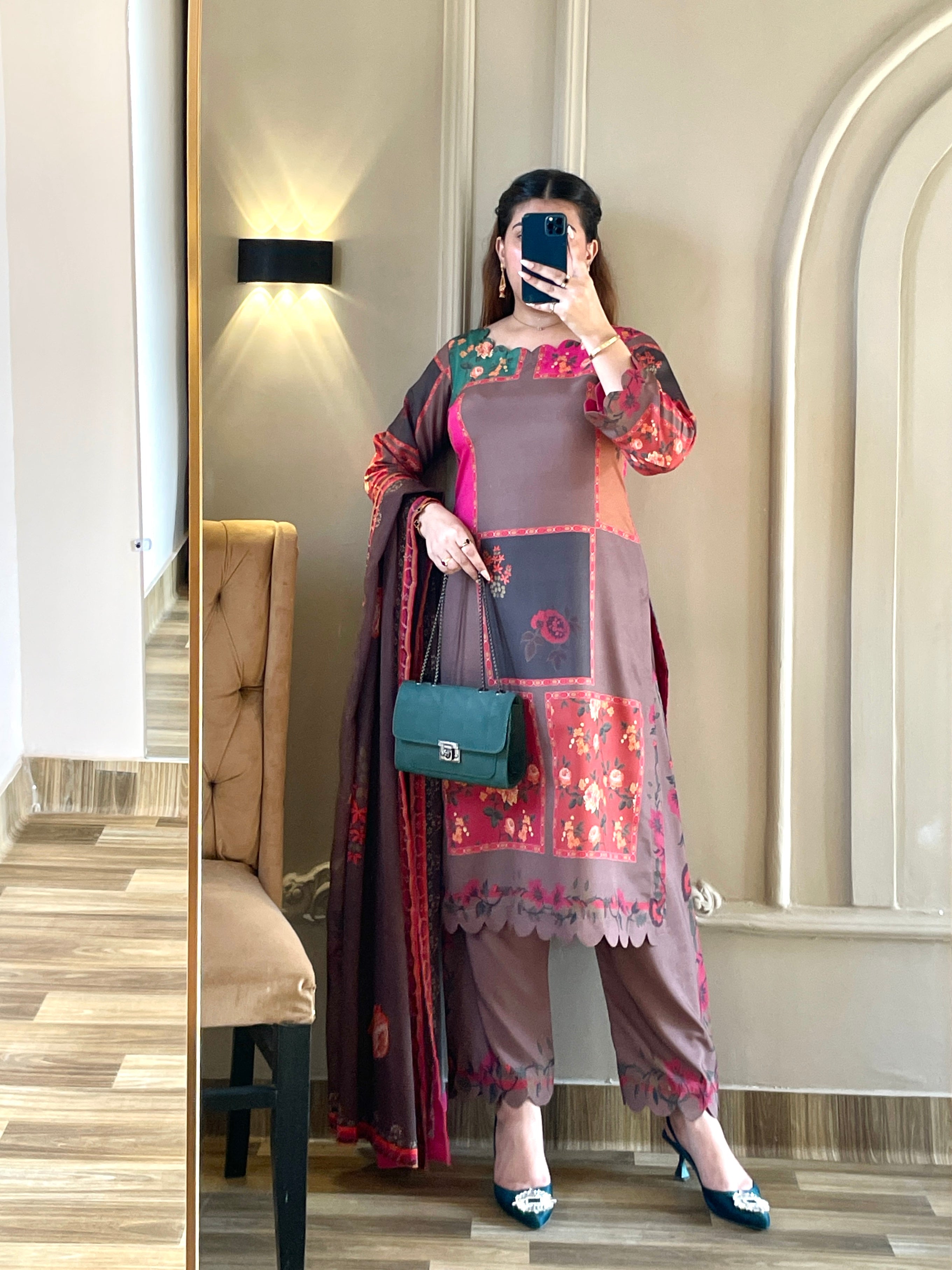 DIGITAL PRINTED SWISS LAWN 3pcs (Rose Patch Elegance)